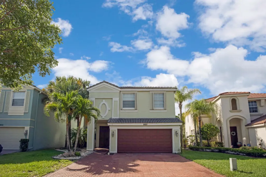 9103 Dupont Place Wellington FL 33414