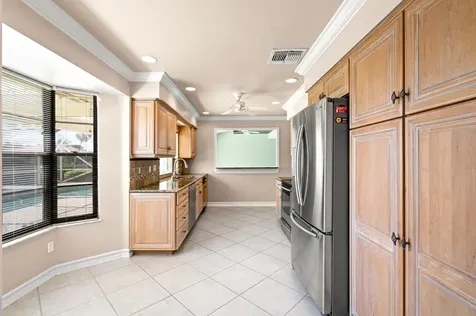 9066 SE Harbor Island Way Hobe Sound FL 33455