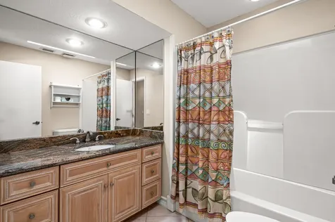 9066 SE Harbor Island Way Hobe Sound FL 33455