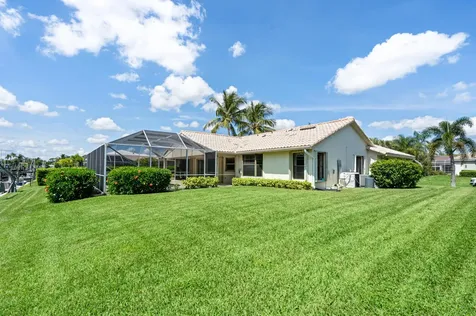 9066 SE Harbor Island Way Hobe Sound FL 33455