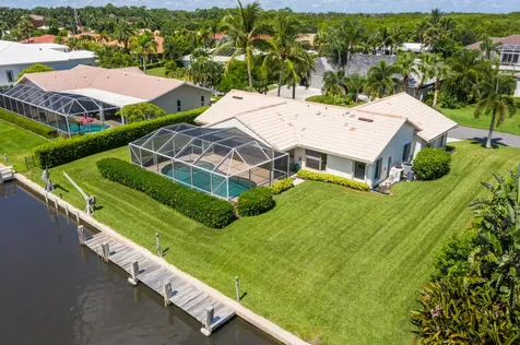 9066 SE Harbor Island Way Hobe Sound FL 33455