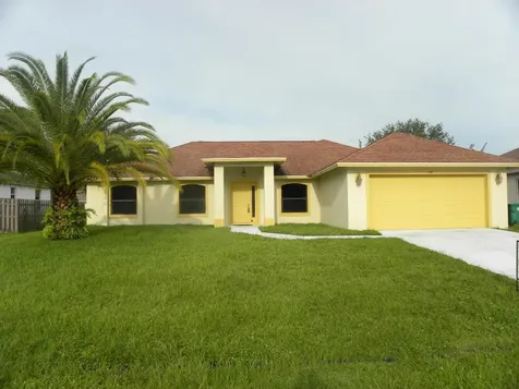 150 NW Carmelite Street Port St Lucie FL 34983