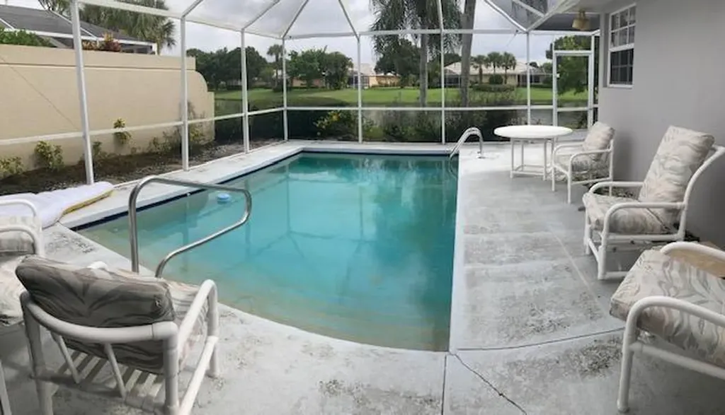 1252 NW Bentley Circle Port St Lucie FL 34986