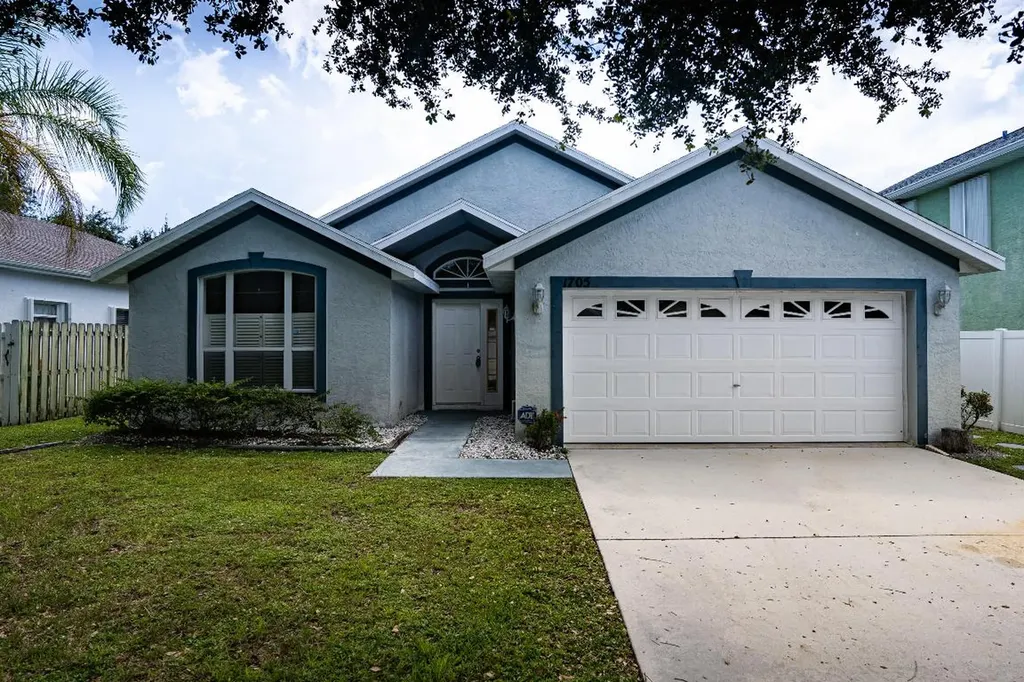1705 Primrose Court Port St Lucie FL 34952