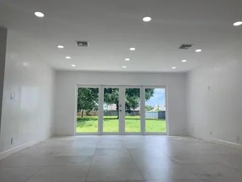 5573 3rd Road Lake Worth FL 33467
