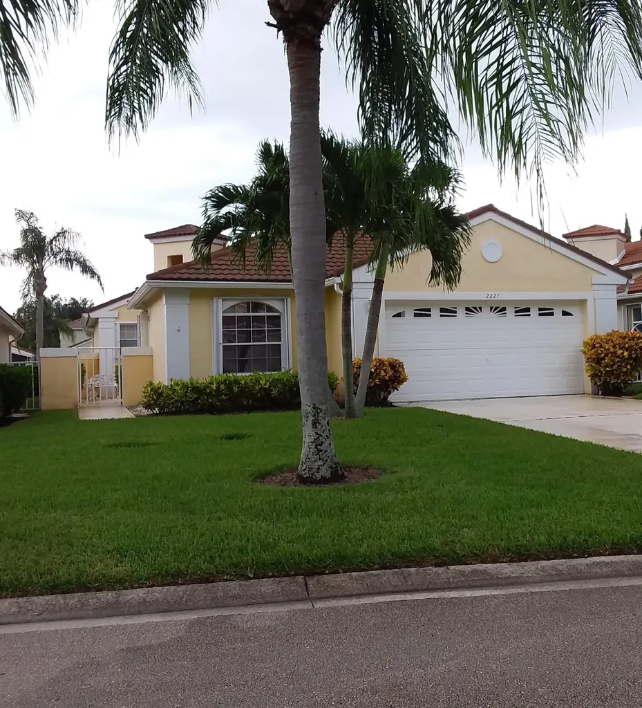 2227 SW Shoal Creek Trace Palm City FL 34990