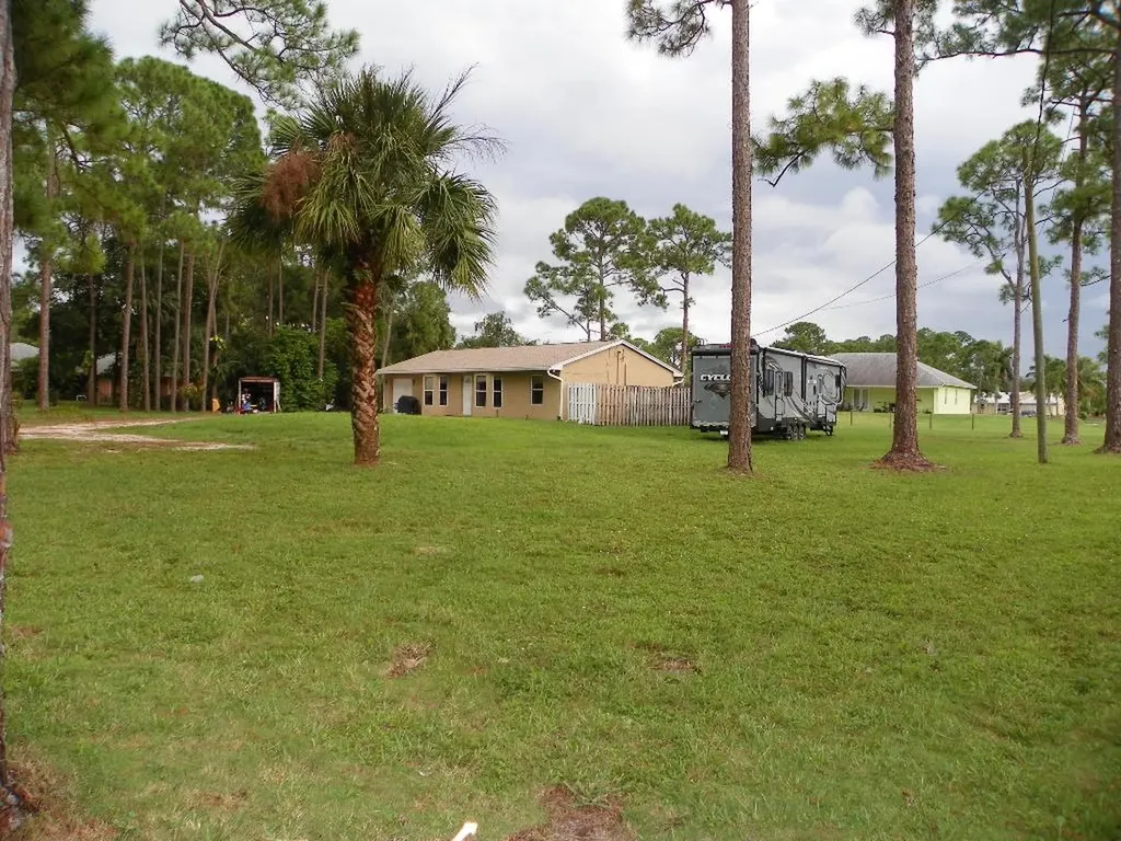 14898 85th Road N Loxahatchee FL 33470