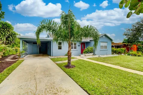 1528 16th Avenue N Lake Worth Beach FL 33460