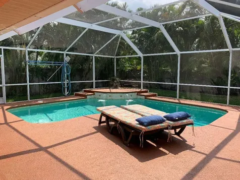 1962 SE Dock Street Port St Lucie FL 34952