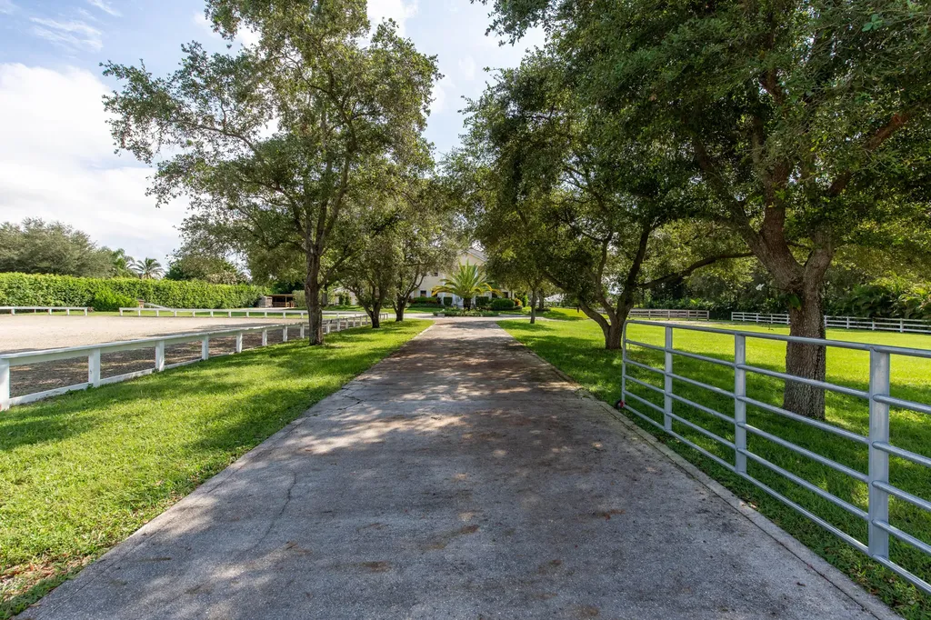 14593 Draft Horse Lane Wellington FL 33414