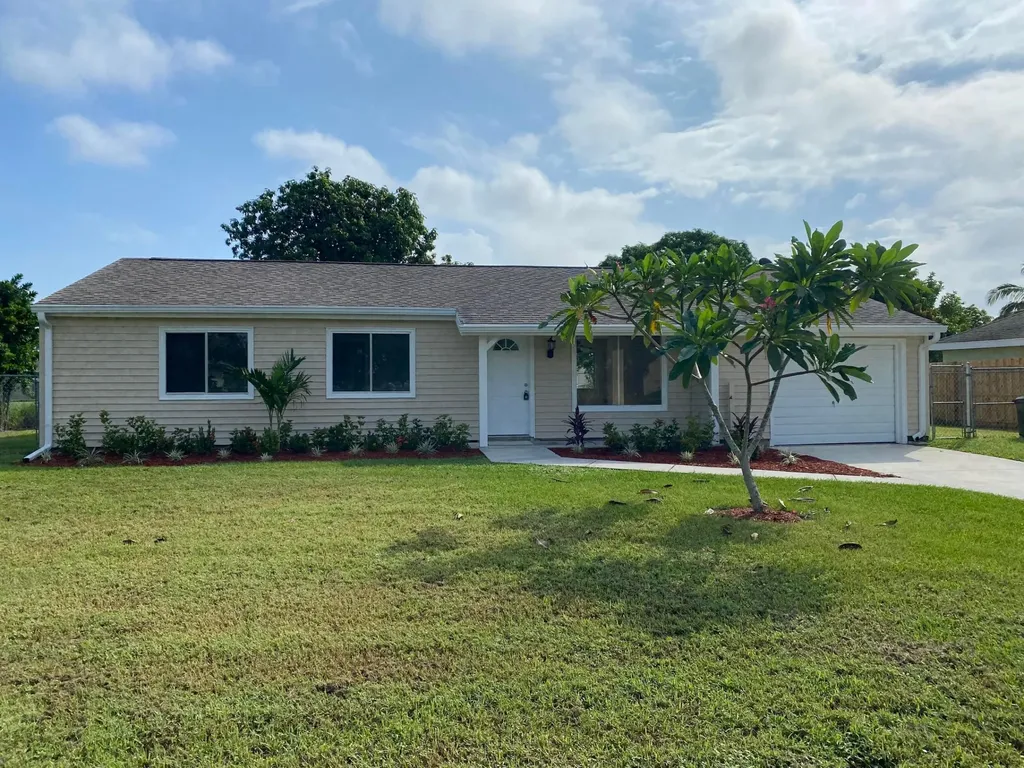 1425 SE Marisol Lane Port St Lucie FL 34952