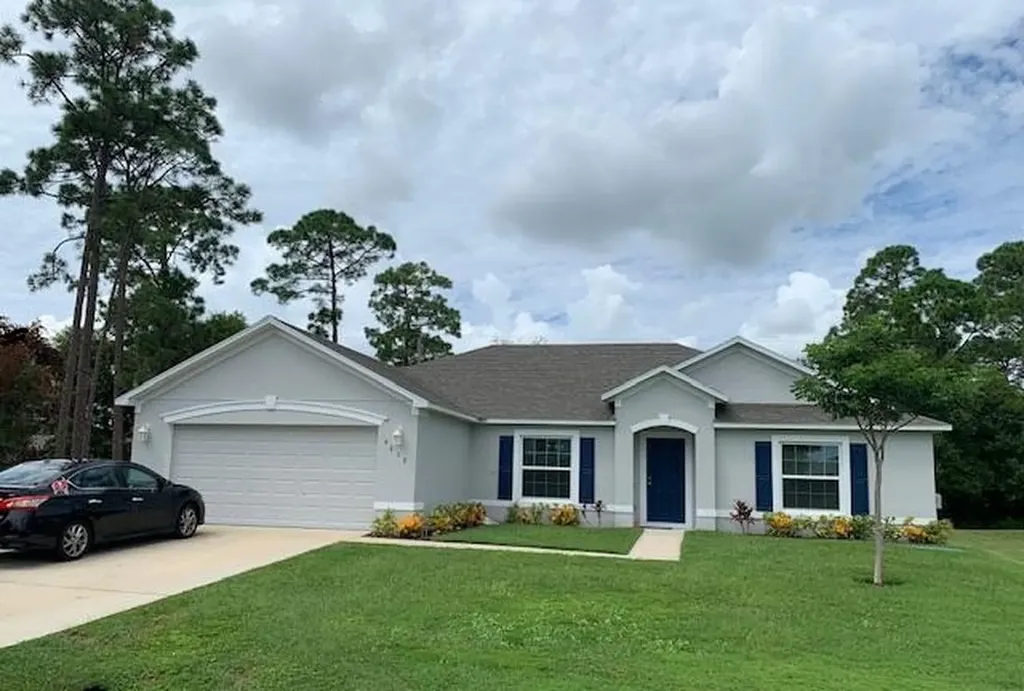 4638 SW Tacoma Street Port St Lucie FL 34953
