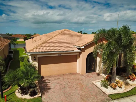10121 SW Fernwood Avenue Port St Lucie FL 34987