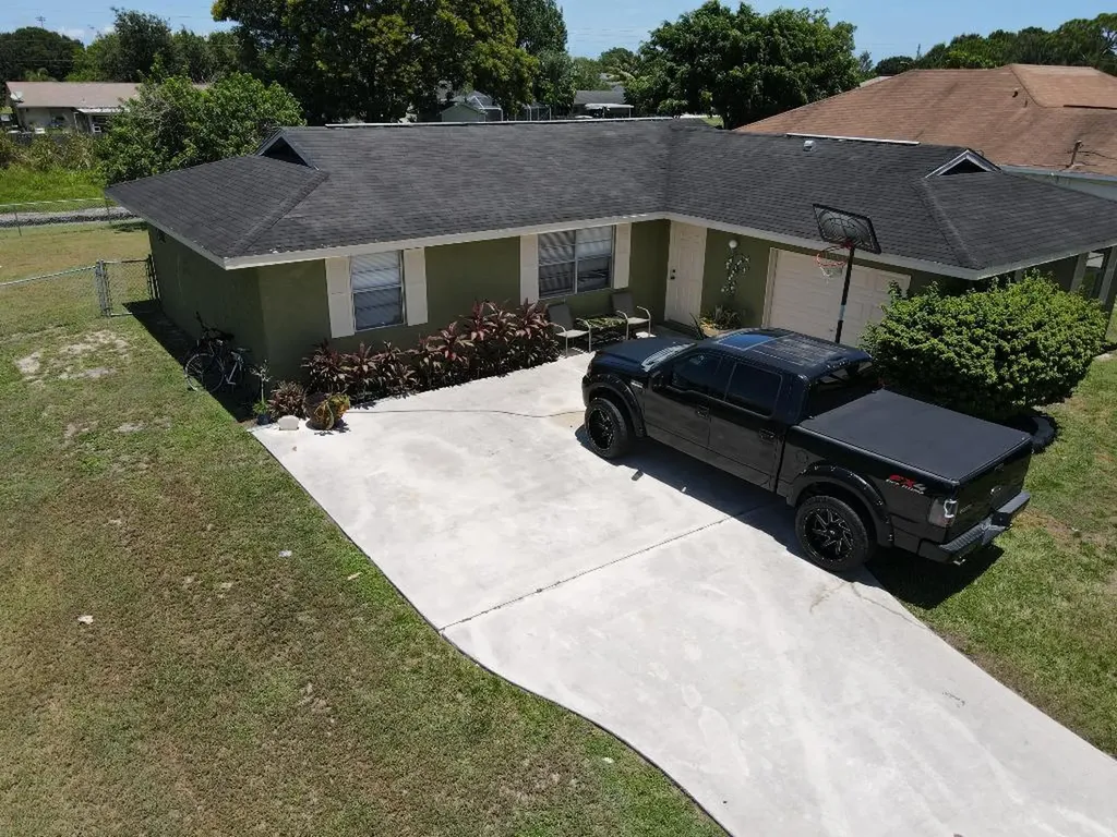 757 SW Duval Avenue Port St Lucie FL 34983