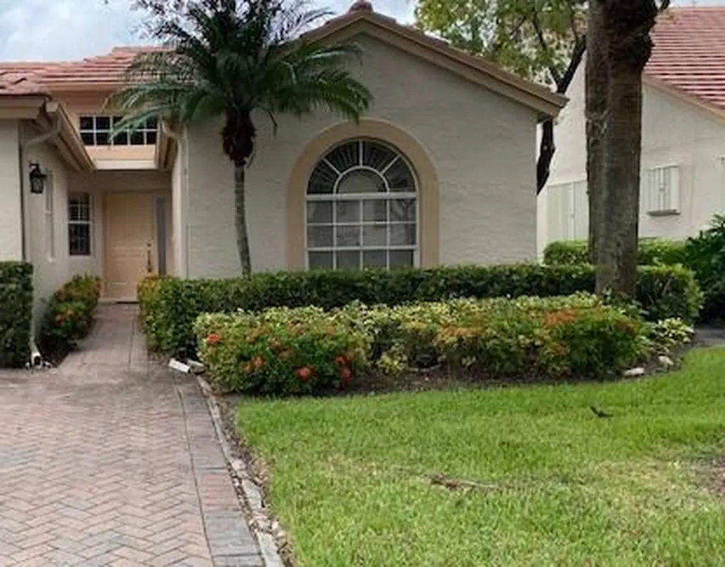 7683 Silver Lake Drive Delray Beach FL 33446