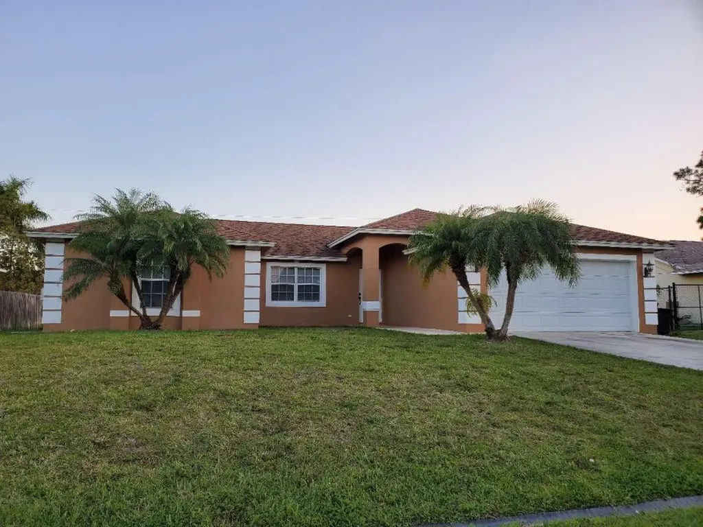 1010 SW Mataro Avenue Port St Lucie FL 34953