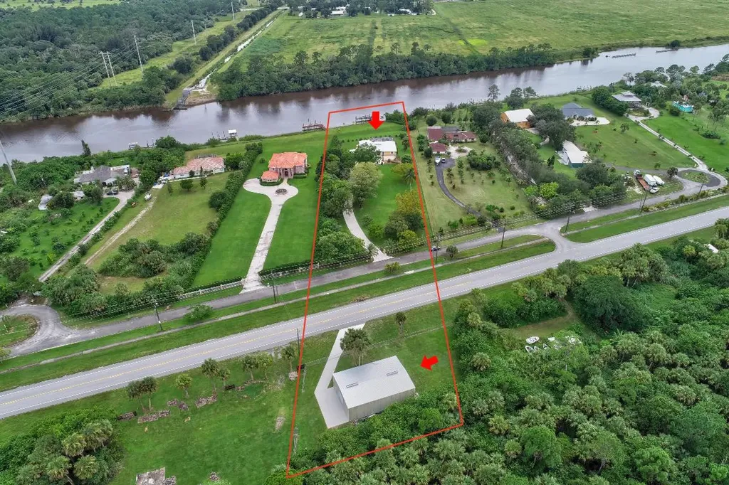 6192 SW Banks Street Palm City FL 34990