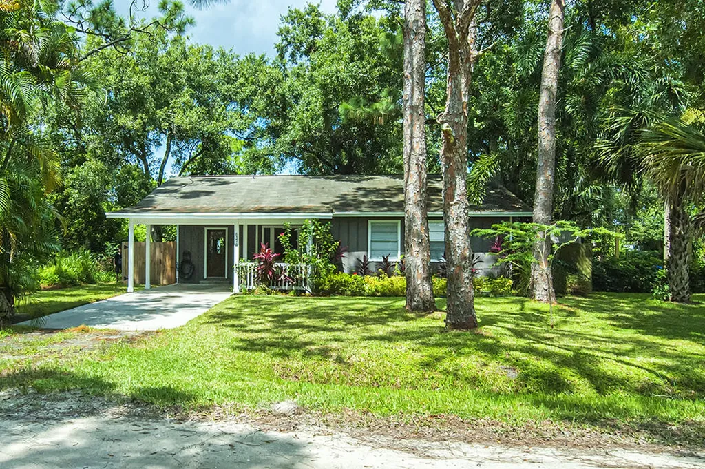 6376 5th Street Vero Beach FL 32968