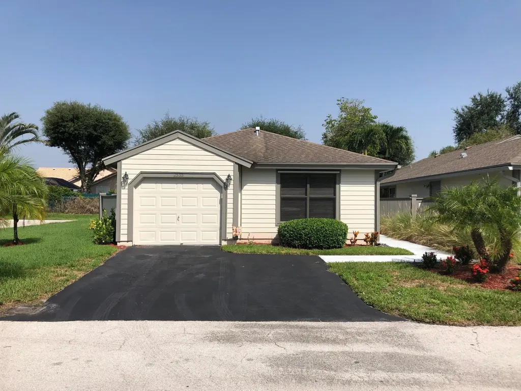 2555 Bedford Mews Drive Wellington FL 33414