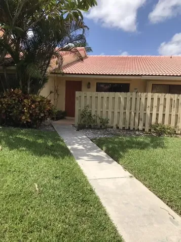 6806 Bridlewood Court Boca Raton FL 33433