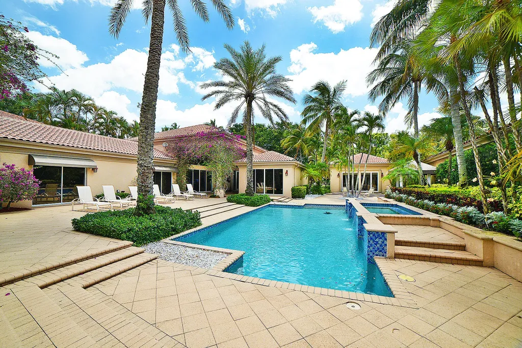 5894 NW 25th Court Boca Raton FL 33496