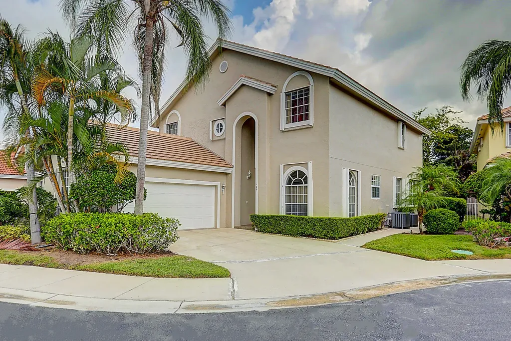 109 Augusta Court Jupiter FL 33458