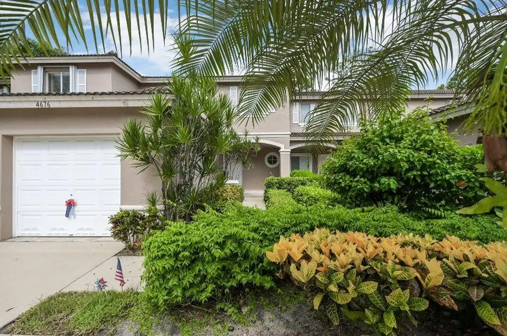 4676 Pinemore Lane Lake Worth FL 33463