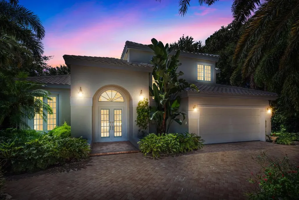 9112 SE Mystic Cove Terrace Hobe Sound FL 33455