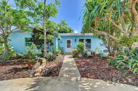 1235 16th Avenue N Lake Worth Beach FL 33460