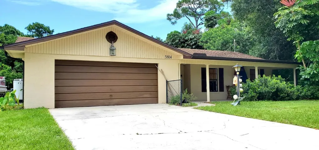 5804 Winter Garden Parkway Fort Pierce FL 34951