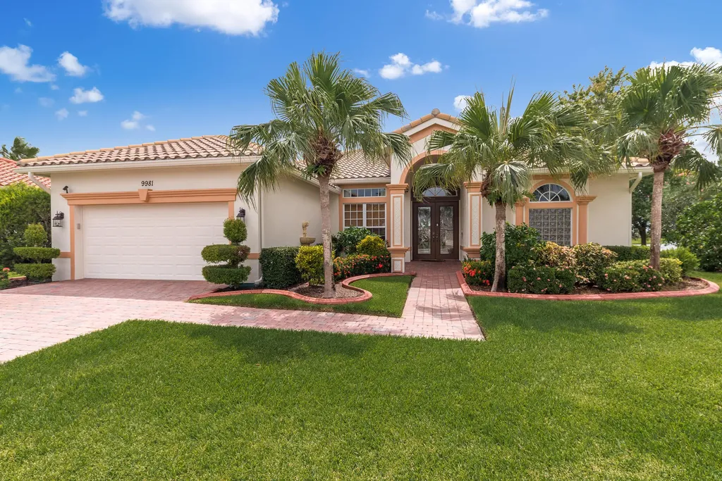 9981 SW Papaya Tree Court Port St Lucie FL 34987