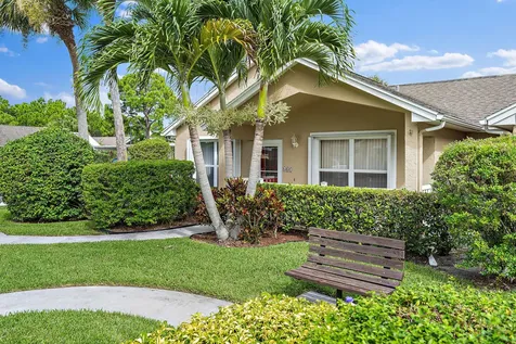 602 NW San Remo Circle Port St Lucie FL 34986