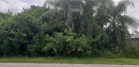2531 SE Marius Street Port St Lucie FL 34952
