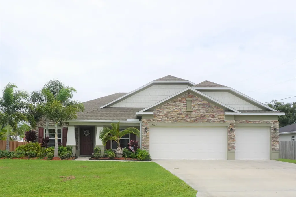 4538 SW Calloway Street Port St Lucie FL 34953