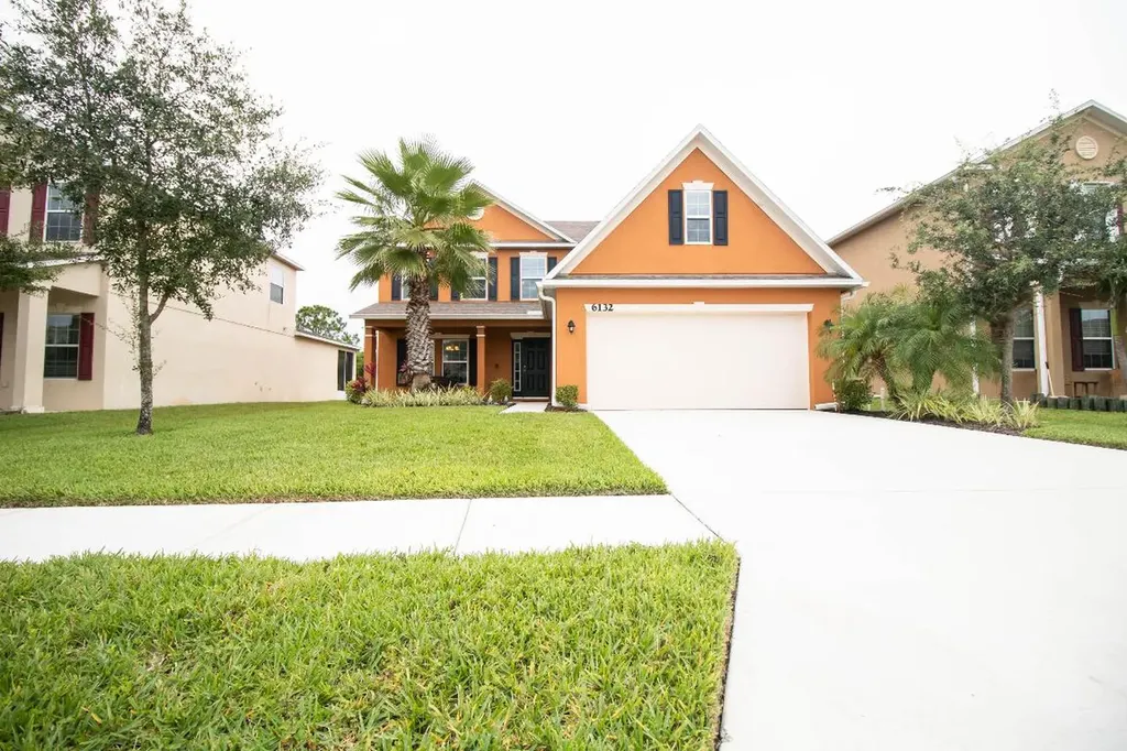 6132 NW Butterfly Orchid Place Port St Lucie FL 34986