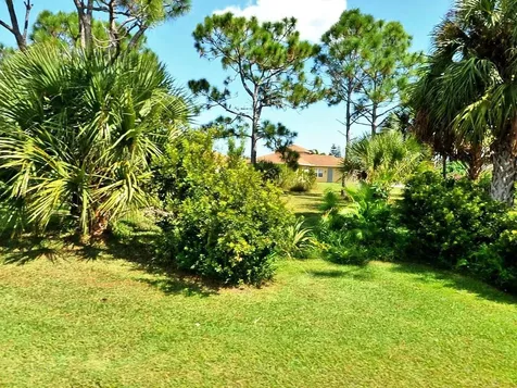 6432 NW Zinnia Court Port St Lucie FL 34986