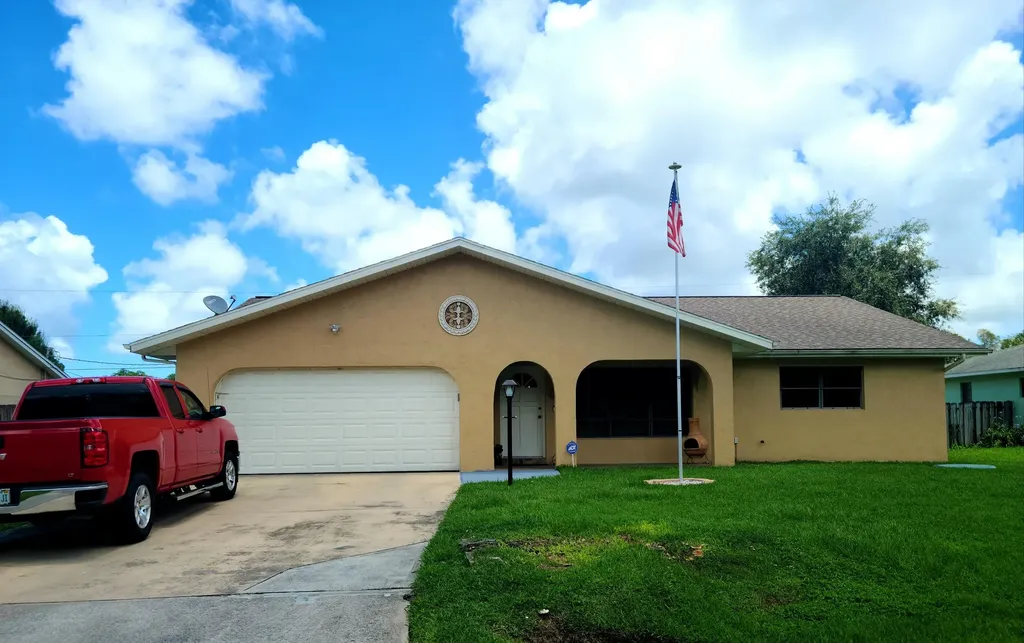 131 NW Broadview Street Port St Lucie FL 34983