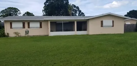 403 Poplar Avenue Port St Lucie FL 34952