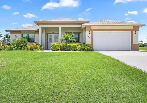 378 SW Ridgecrest Drive Port St Lucie FL 34953