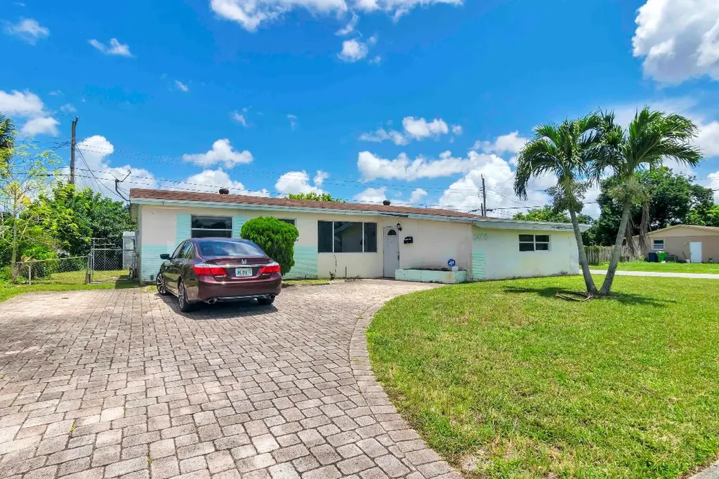 2400 NW 63rd Terrace Sunrise FL 33313