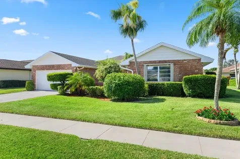 10707 Greentrail Drive South Boynton Beach FL 33436