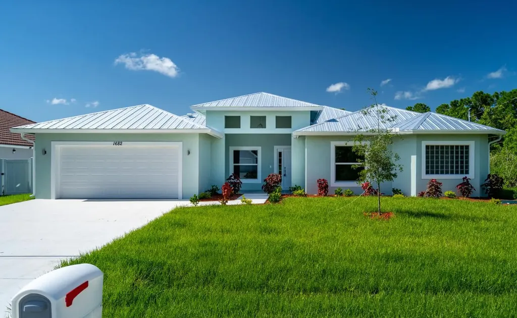1682 SW Falmouth Avenue Port St Lucie FL 34953