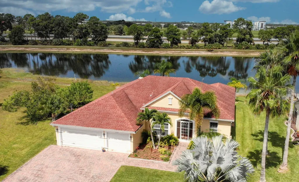 2302 SW Alminar Street Port St Lucie FL 34953
