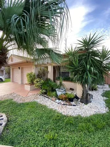 7 Thurlow Drive Boynton Beach FL 33426