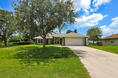 2244 SW Mount Vernon Street Port St Lucie FL 34953
