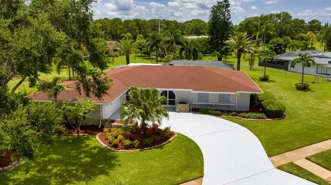 1992 SE Gibbs Avenue Port St Lucie FL 34952