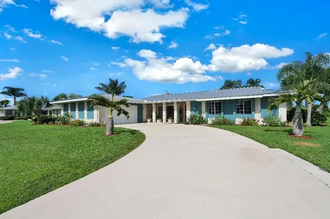 2861 SE Pine Valley Street Port St Lucie FL 34952
