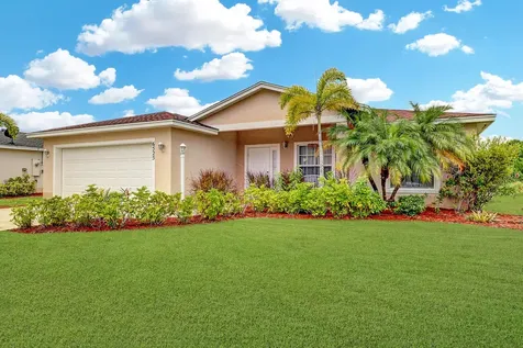 6525 Las Palmas Way Port St Lucie FL 34952