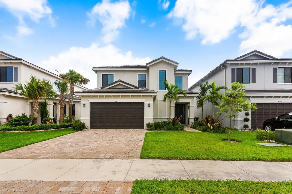 6121 Yerba Buena Court Lake Worth FL 33467