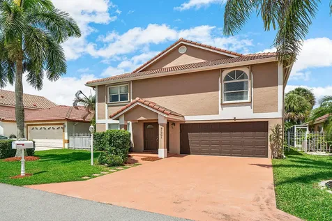 21301 Sawmill Court Boca Raton FL 33498